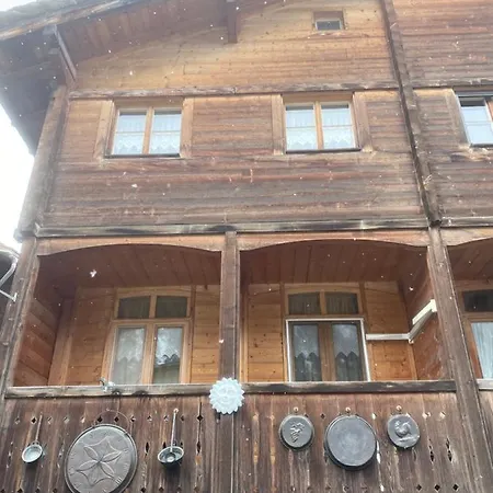 Casa Leon Bed & Breakfast Vrin