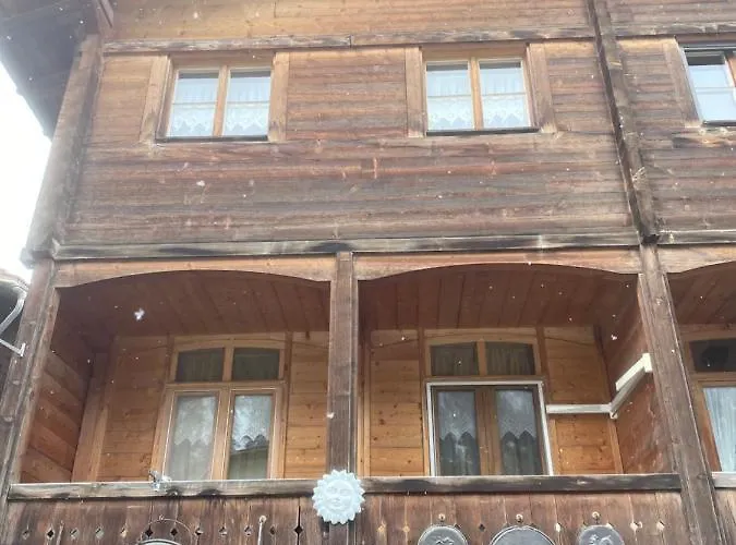 Casa Leon Bed and breakfast Vrin